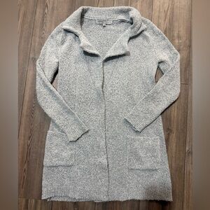 Absolutely Famous Light Gray Super Soft Women's Cardigan EUC